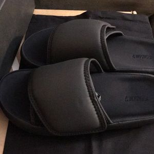yeezy neoprene slides